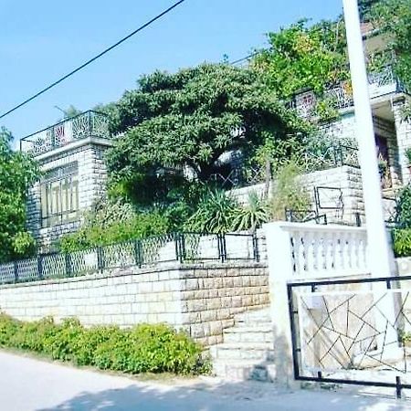 Apartment 51 Горни Карин Екстериор снимка