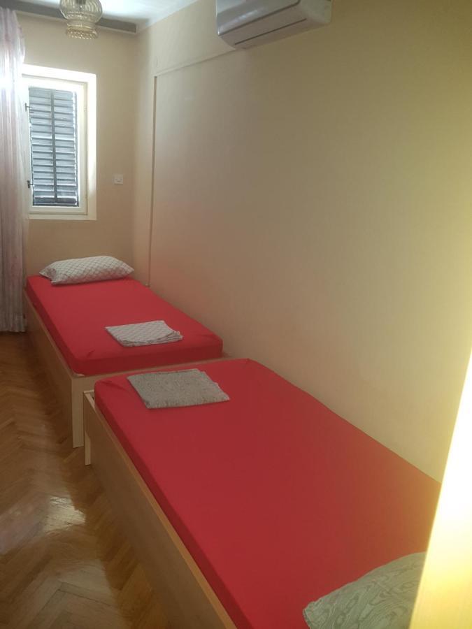 Apartment 51 Горни Карин Екстериор снимка