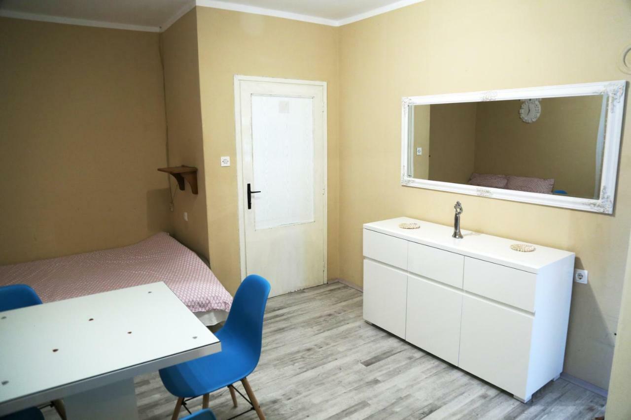 Apartment 51 Горни Карин Екстериор снимка